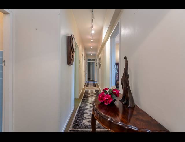 2 BEDROOM APARTMENT FOR SALE IN KENILWORTH UPPER